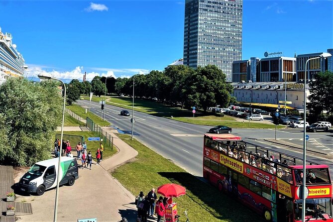 24h Riga Sightseeing Red Bus Grand Tour - Booking and cancellation details that matter