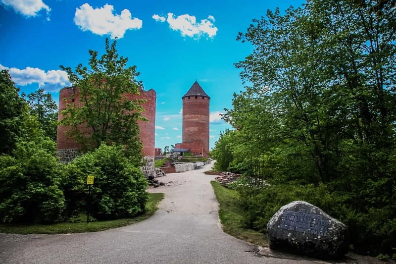 Day trip Riga - Sigulda, the 'Switzerland of Latvia' - Who should book this Sigulda trip?