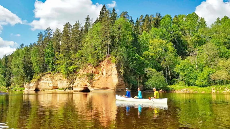 From Riga: Full-Day Scenic Gauja River Valley Kayaking Trip - Why the Gauja River is the right place for a paddle
