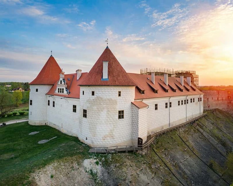 From Riga: Hill of Crosses, Bauska & Rundale Full-Day Tour - Key points to know before booking