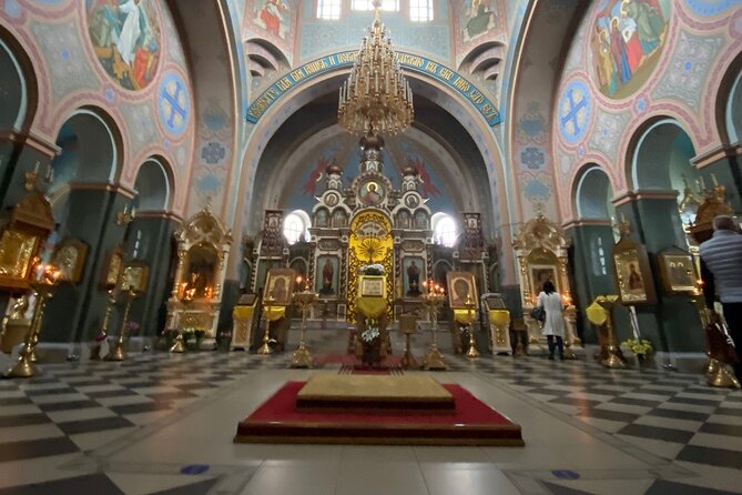 From Riga: Hill of Crosses & Jelgava Highlights - Jelgava Palace and the final local touch