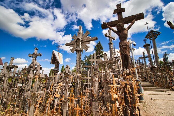 From Riga: Hill of Crosses & Jelgava Highlights - The 9:00 am start from Riga Cathedral