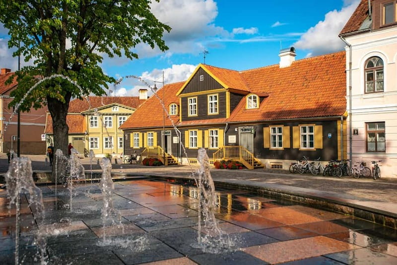 From Riga: Kuldiga UNESCO, Waterfall & Wine Day Trip - Why Kuldiga makes a good escape from Riga
