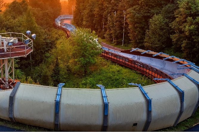 From Riga: Sigulda & Turaida Legends Group Tour - Guides who shape the day