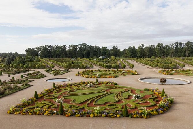 Full-Day Private Trip to Palace and Medieval Castle from Riga - Price, group size, and real value