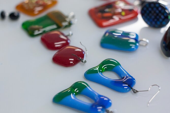 Glass Jewellery Workshop - Choosing colors, shapes, and jewelry types