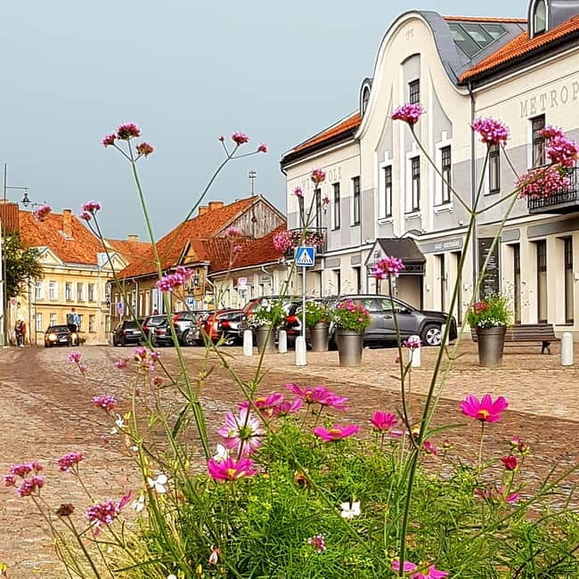 Guided Tour to UNESCO Kuldiga town & Venta River Waterfall - Key points at a glance