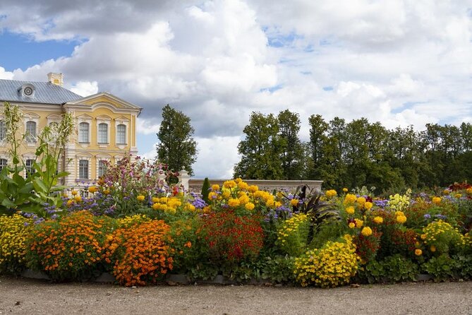 Half-Day Private Trip to Rundale Palace and Garden - Bauska Castle gives the trip a useful second stop