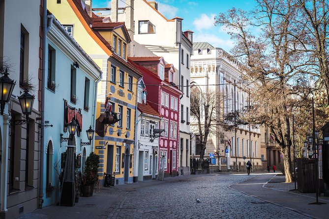 Honest tour of Riga with the best private guide in town - Is $154.58 good value for up to eight people?