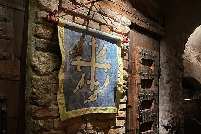 Medieval Experience: Guided Sightseeing and Food Tasting - Latvian drinks and the Black Balsam option
