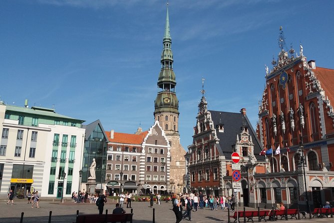 Old Riga Walking Tour / Riga Altstadt Spaziergang - Dom Square and Riga Cathedral
