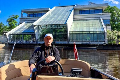 Private Boat Tour experience in Riga (City Canal and Daugava)
