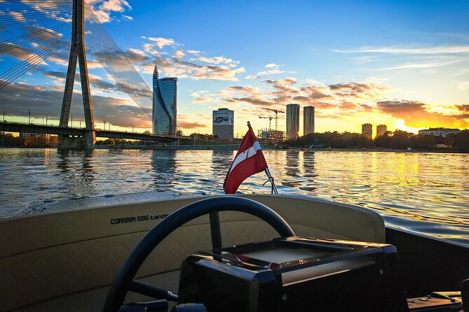 Private Boat Tour experience in Riga (City Canal and Daugava) - Crossing the Daugava for wider city views