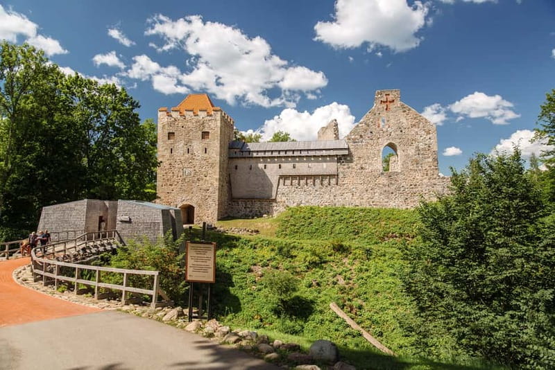 Private Day Trip to Cesis, Sigulda and Turaida Castles - Should you book this Cesis and Turaida day trip?
