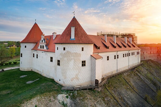 Private Full-Day Trip to Bauska, Rundale and Jelgava Palace - Why this castle-and-palace route works from Riga