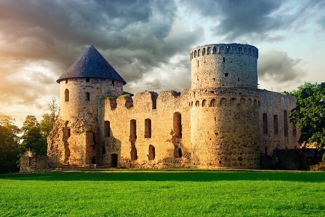 Private Full-Day Trip to Bauska, Rundale and Jelgava Palace - Bauska Castle: medieval walls beside the Musa River