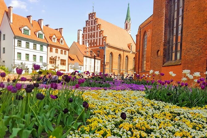 Private Riga Old Town Walking Tour - What $181.02 means for your group