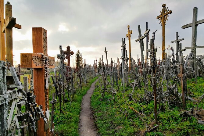 Private transfer Riga - Hill of Crosses - Riga - Your free time among the crosses
