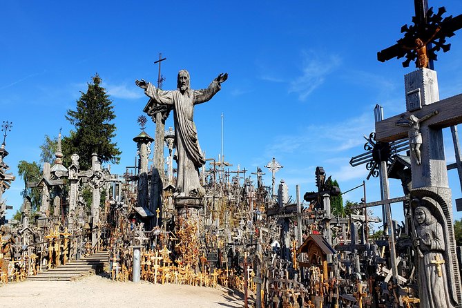 Private trip - Hill of Crosses / 2 countries in 1 day - What the drive adds to the outing