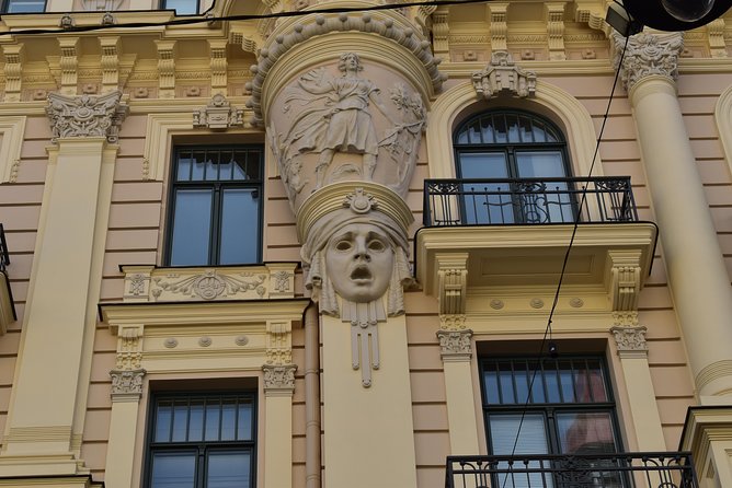 Riga Art Nouveau walking tour - The Opera House brings another kind of style
