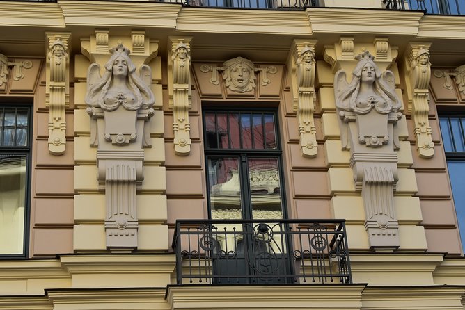 Riga Art Nouveau walking tour - Is $36.09 good value?