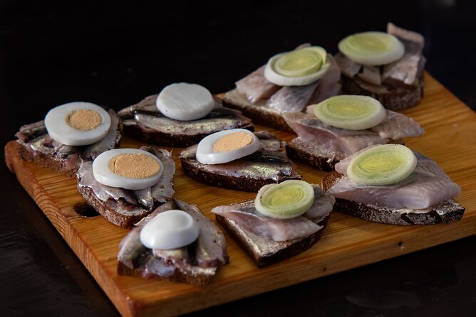 Riga Central Market Traditional Food tasting experience - Why the guide makes a major difference
