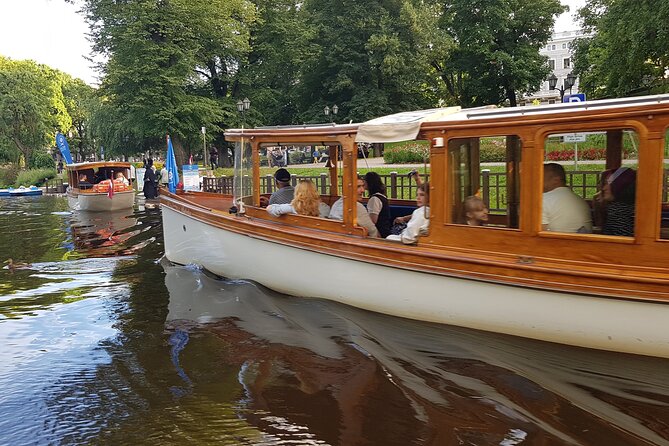 Riga City Canal & Daugava River Premium Boat Tour with Audioguide - Kipsala and the quieter side of the river