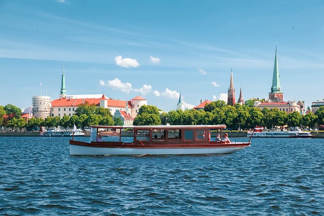 Riga City Canal & Daugava River Premium Boat Tour with Audioguide - Kronvalda Park and the National Theatre