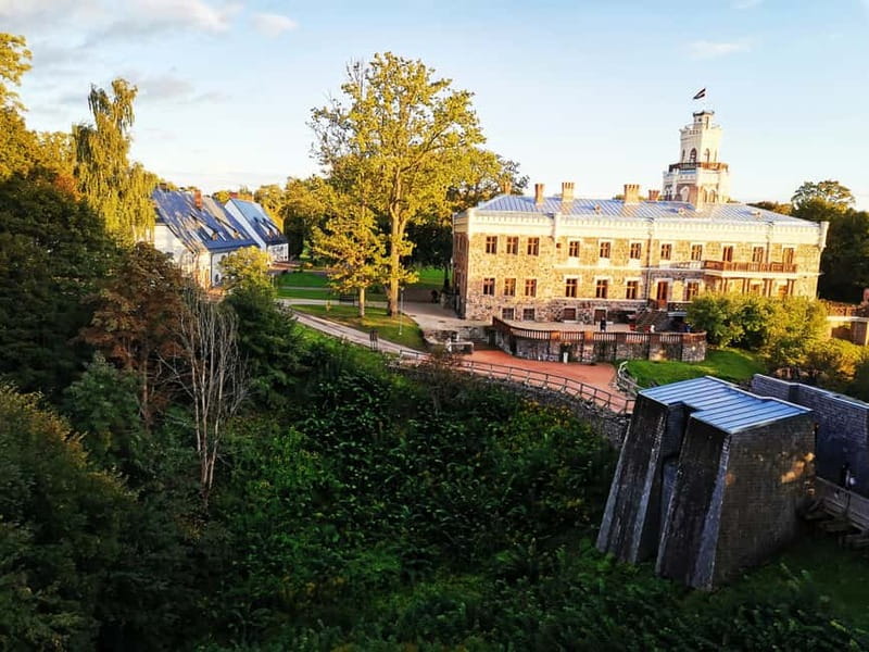 Riga: Private Sigulda, Turaida, and Gauja National Park Tour - Guides who make the history easier to follow