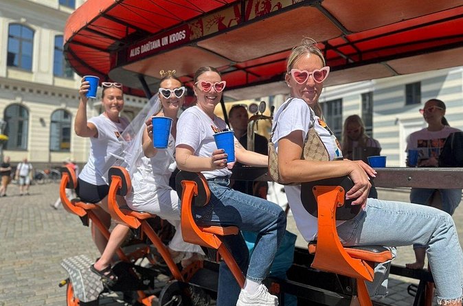 Riga Prosecco & Beer Bike Tour - Is one hour enough for the price?