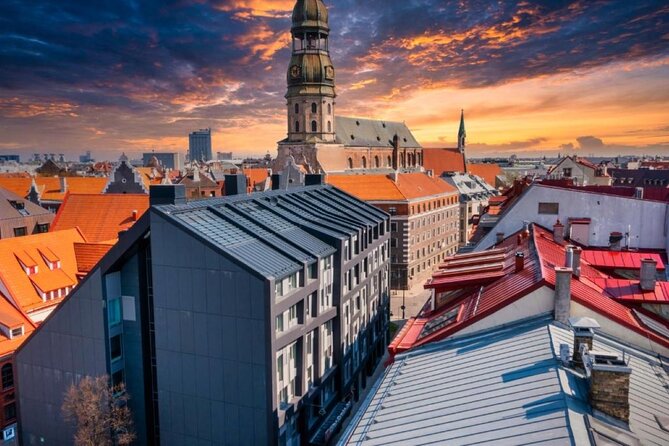 Riga walking guided Sightseeing tour - What the guide adds to the walk