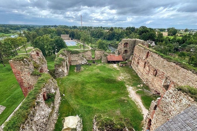 Rundale Palace and Bauska Castle from Riga - Is Rundale and Bauska worth your day?